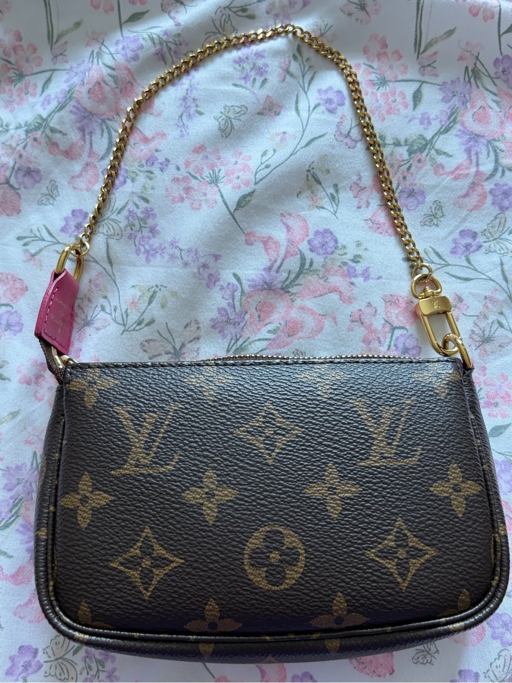 Louis Vuitton mini Pochette - Picture 2 of 6